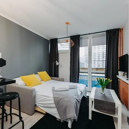 Апартаменты 4eco Charm Grzybowska Center